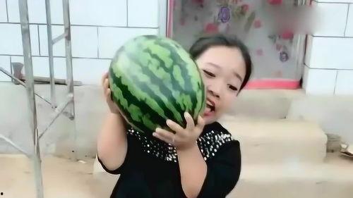 吃瓜西瓜被拿走,吃瓜西瓜被神秘拿走之谜