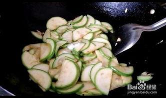 吃茭瓜的利弊,美味与健康的双刃剑