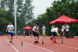 香樟操场吃瓜视频,揭秘校园生活趣味瞬间