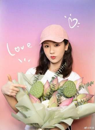 吃瓜少女张小寒本人,吃瓜少女的娱乐圈奇遇记