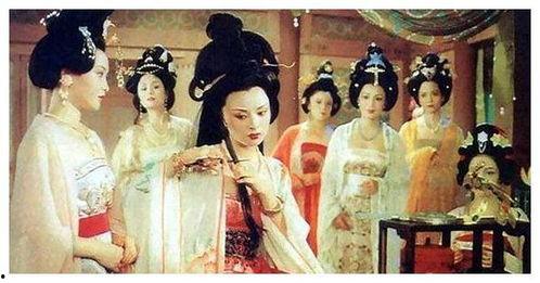 唐朝美女吃瓜视频,穿越时空的吃瓜盛景