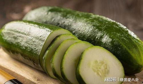 检查身体吃瓜,吃瓜也能养生，这些食物助力健康生活