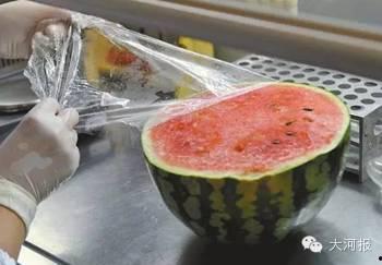 大妈在云南吃瓜,一场味蕾与自然的邂逅